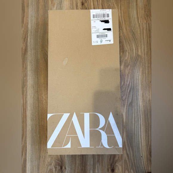 Zara Black Leather Knee High Pointed Toe Boots EU 41 NIB - Picture 4 of 7